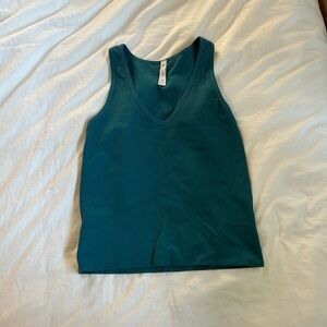Athleta team Fitted Tank Top Sleeveless
